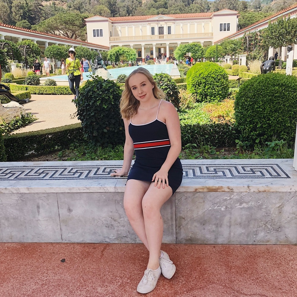 Meet your Posher, Hannah